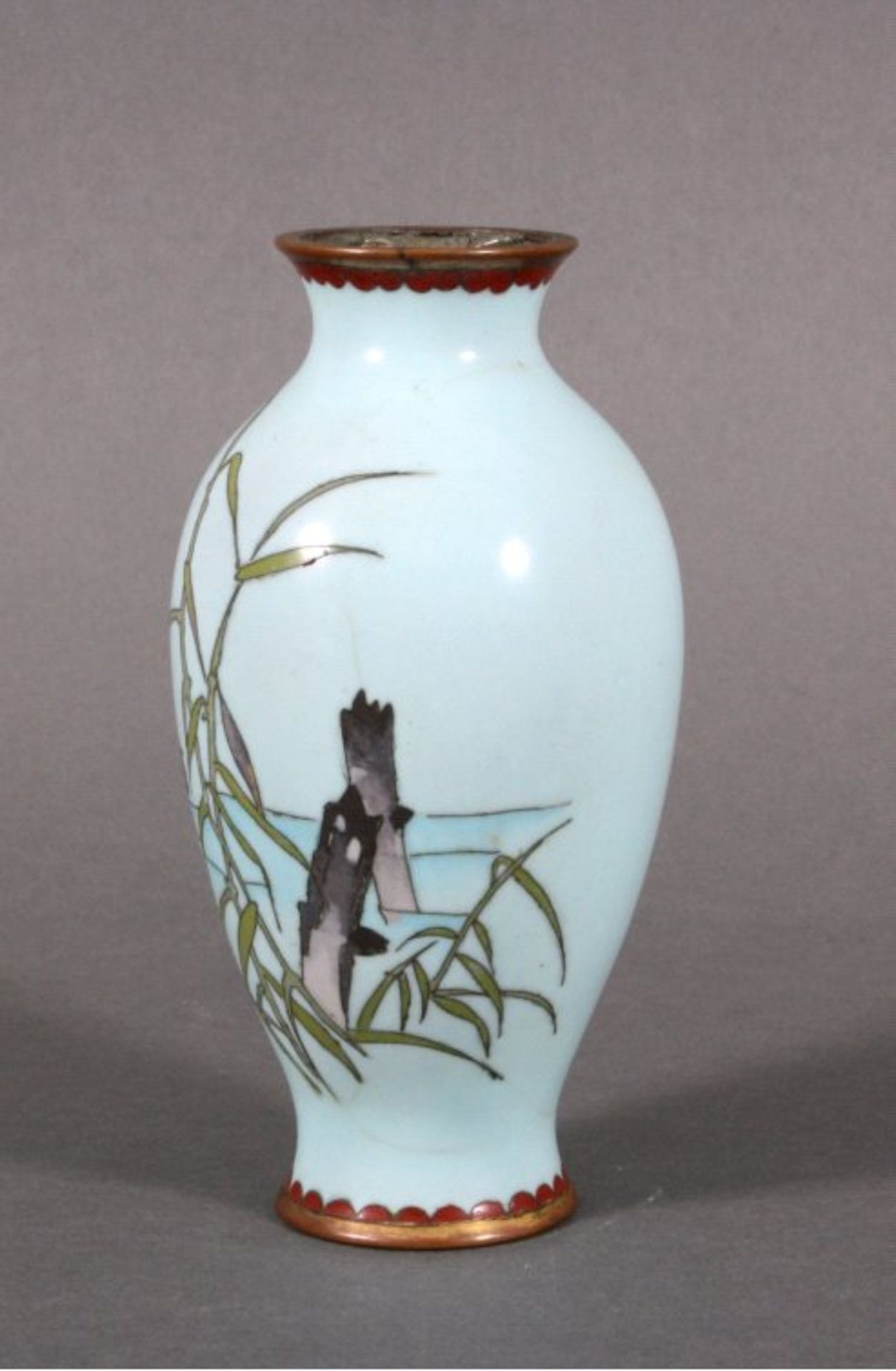 Antike Cloisonné Vase, China um 1900Balusterförmige, nach unten verjüngende Vase, - Bild 2 aus 2