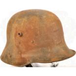 STAHLHELM M 16, Glocke m. Herst. "O 66", feldgraue Lackierung außen stärker berieben, tls. schwacher