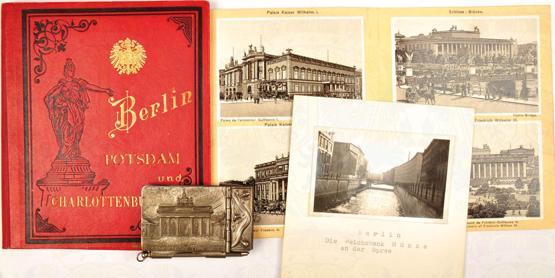 KONVOLUT, Leporelloalbum "Berlin, Potsdam u. Charlottenburg", Frankf./M. um 1900, gld.gepr. Hln.;