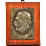 PORTRAITRELIEF ADOLF HITLER, Kopfprofil nach links, Weißmetall, patiniert, um 1938, kl.