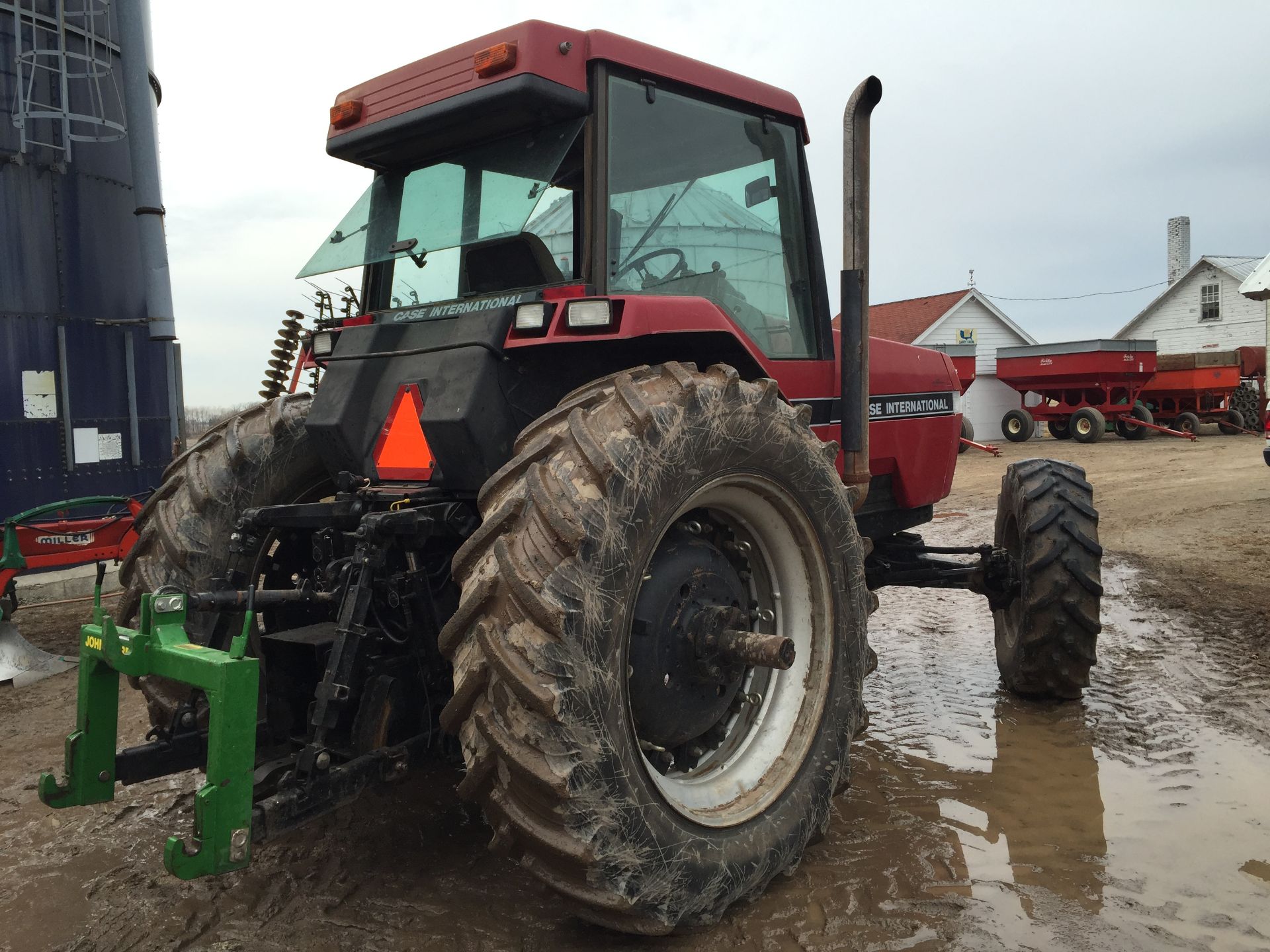 7120 Case International 4x4 Tractor ~7100hrs - not sold w/ quick hitch pictured - Image 3 of 22