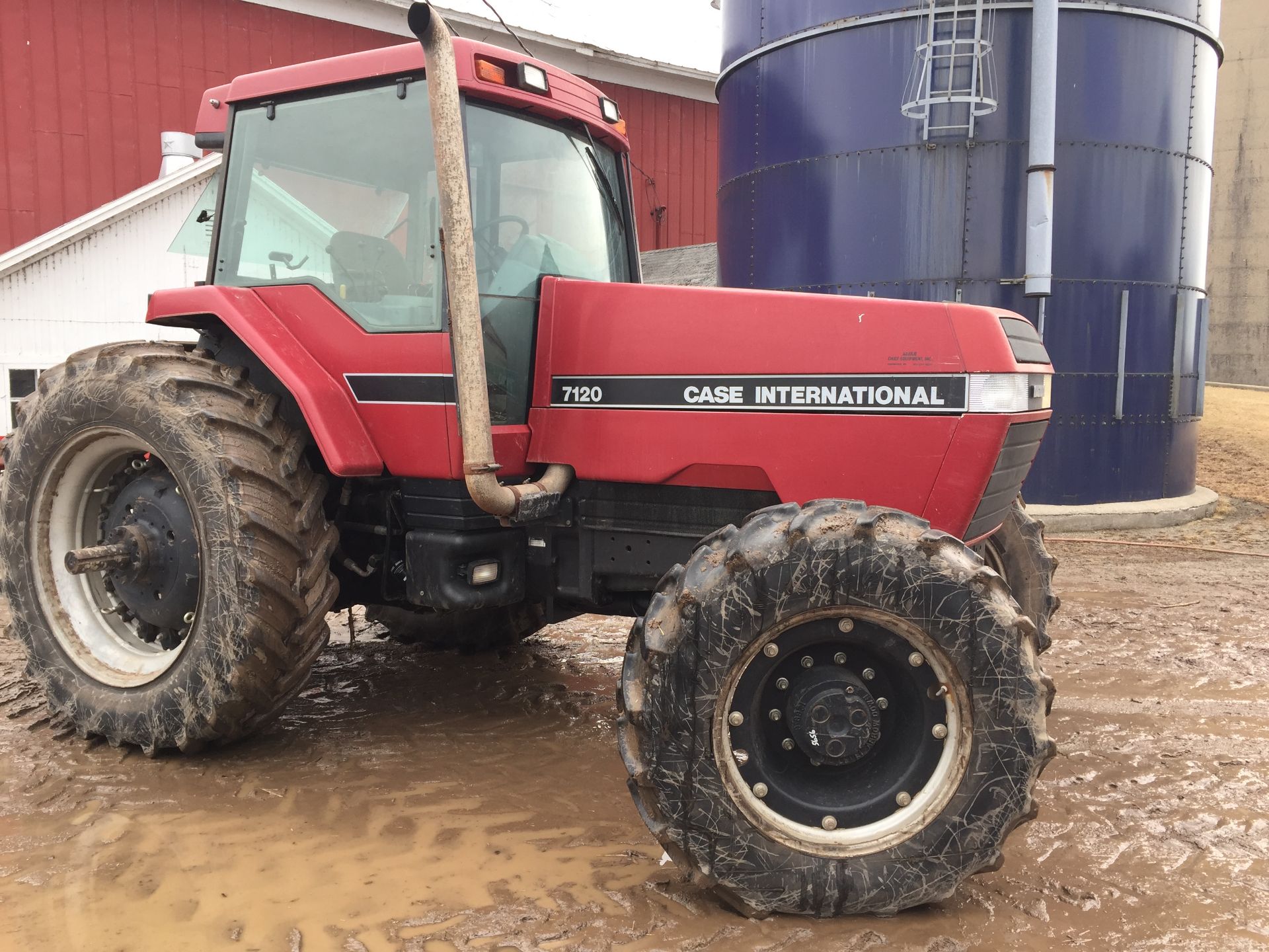 7120 Case International 4x4 Tractor ~7100hrs - not sold w/ quick hitch pictured - Image 2 of 22