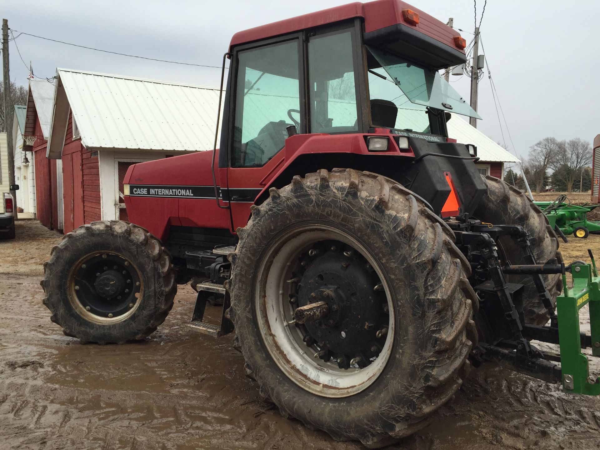 7120 Case International 4x4 Tractor ~7100hrs - not sold w/ quick hitch pictured - Image 4 of 22