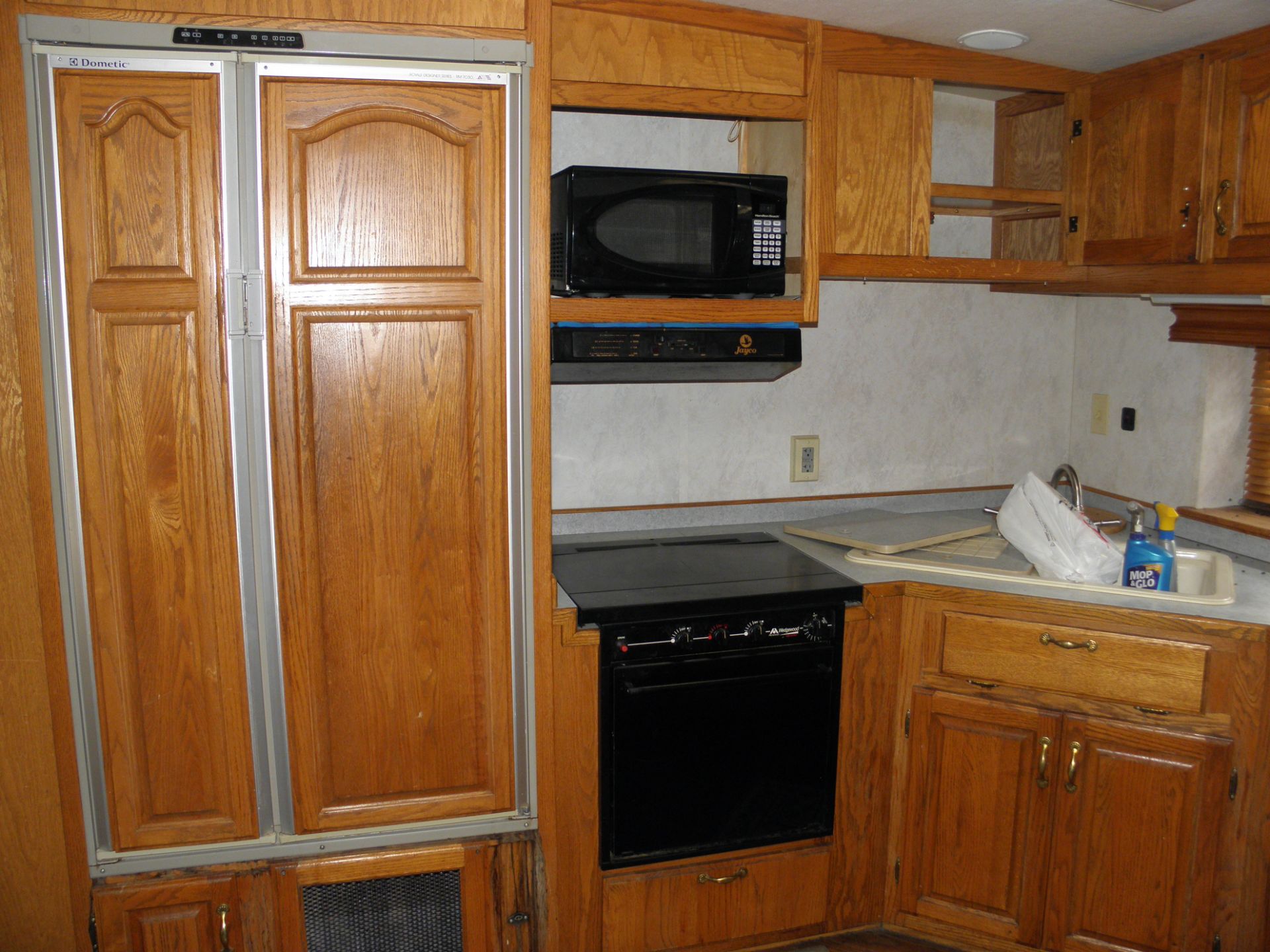 1994 Jayco designer series Jaycrane 37' 5th wheel travel trailer large slide out full awning self - Image 2 of 7