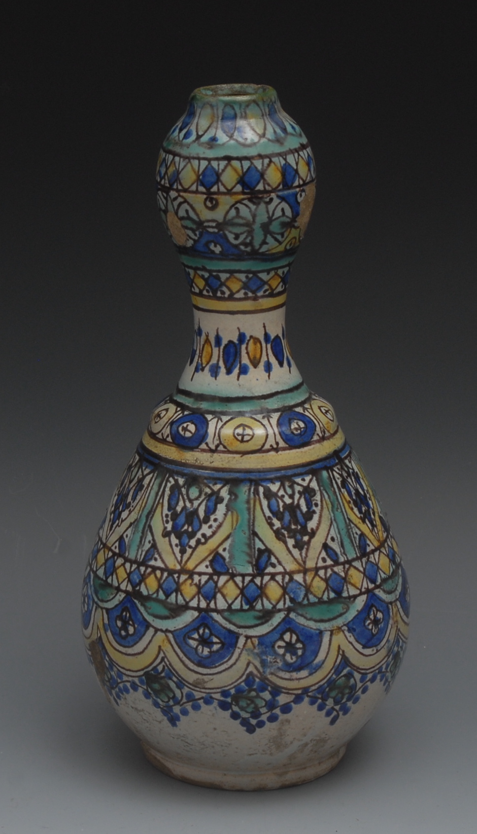 An Middle Eastern tin glazed pottery ovo