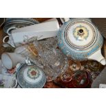 A Wedgwood tea pot, two tea cups saucers and tea plates; a Royal Crown Derby Posie pattern