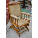 An elm American rocker