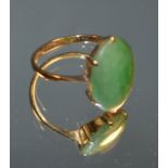 A 9ct gold jade set ring