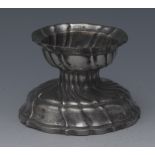 An 18th century German pewter wrythen pedestal master salt, domed foot, 9cm diam, Frankfurt, c.