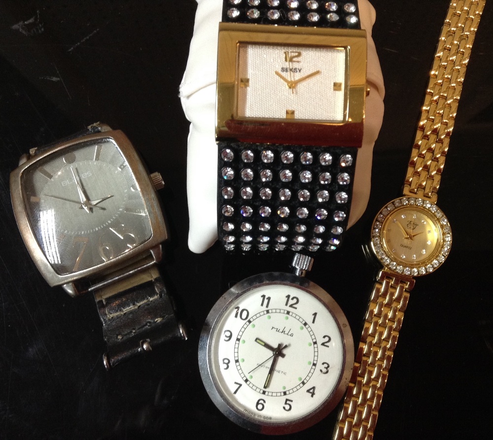 Watches - a Seconda Seksy Henley Glamour lady's watch, gold coloured metal rectangular case,