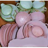 A Tuscan pink tea set (21 pieces);