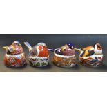 A Royal Crown Derby paperweight, Chaffinch Nesting, Collector's Guild exclusive, dated 1997,