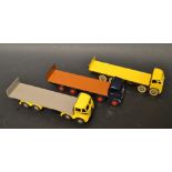 Dinky Supertoys 903 Foden Flat Truck with tailboard, blue cab and chassis,