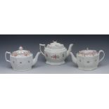 A New Hall type octagonal teapot and cover, pattern 298, decorated with flower sprigs,