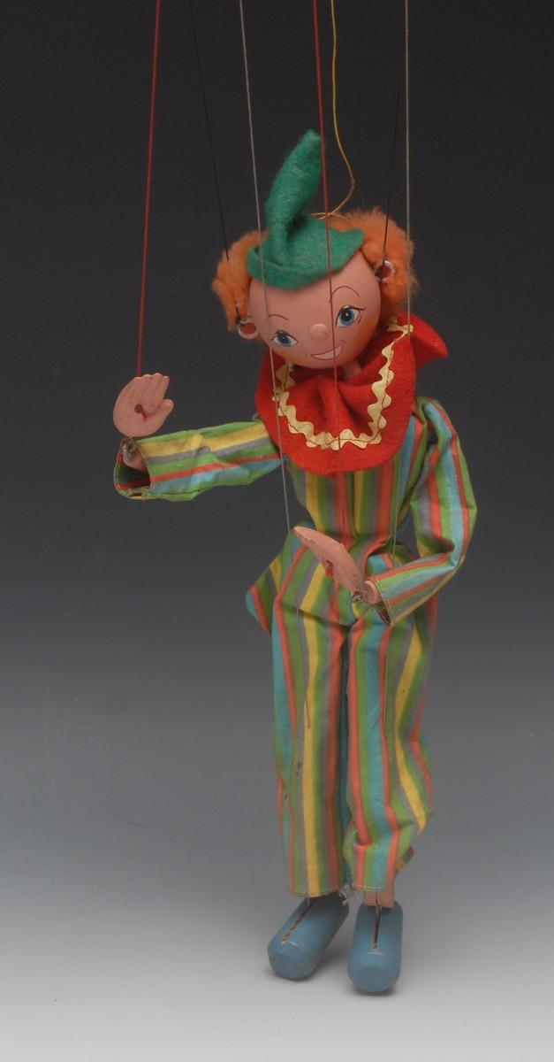 SS Clown - Pelham Puppets SS Range, round wooden head, painted features, blue eyes, composite hands,