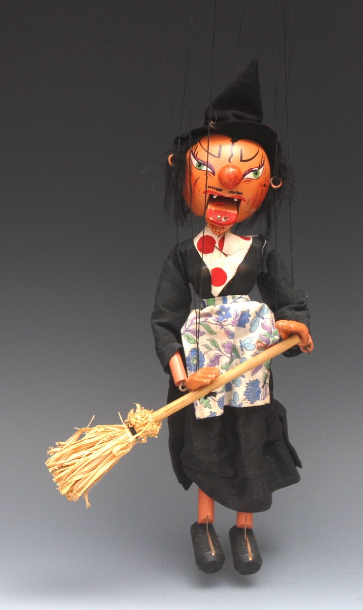 SM Witch - Pelham Puppets SM Range,  wooden ball head, black hair, painted features, green eyes,