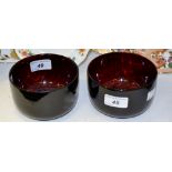 A pair of 20th century cylindrical lacquer bowls, of plain design, 11.