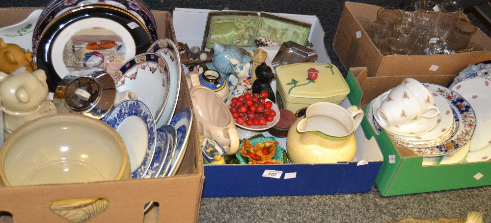 Ceramics and Glassware - a Staffordshire china part tea service; Hillstonia fruit bowl;