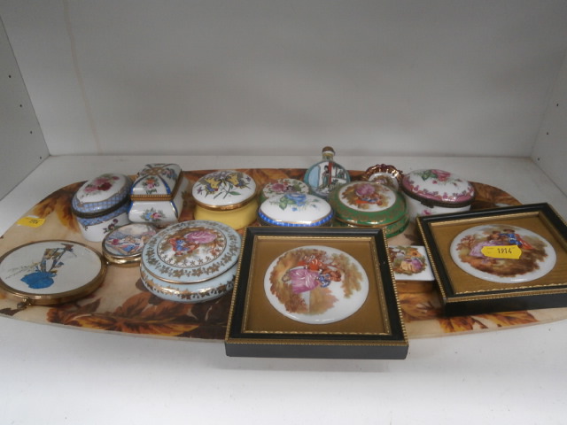 tray of trinket boxes