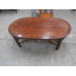 oval coffee table