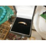 9ct gold ring