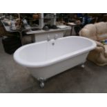 vintage free standing bath with claw feet