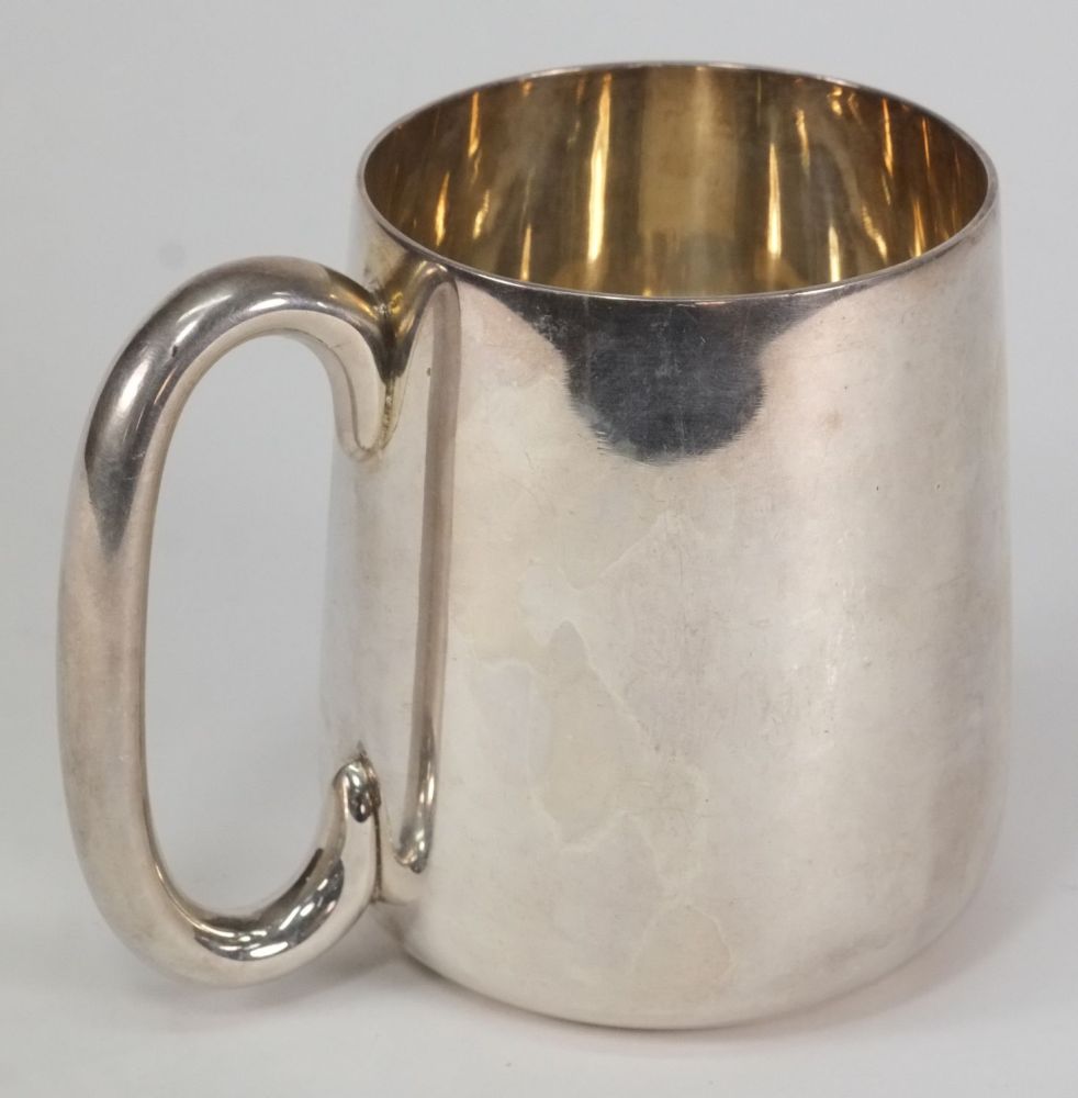 An Elizabeth II  silver tankard, maker B