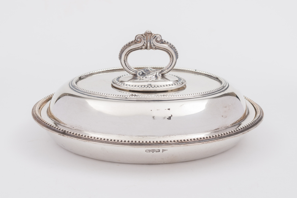 A George V silver entree dish and cover,