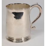 A George II silver half pint mug, maker