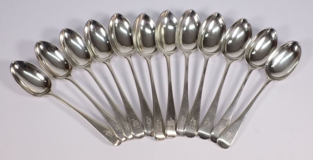 A set of twelve Victorian silver Old Eng