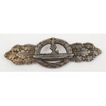 A WWII German U-Boat combat badge, with maker's details to reverse:, 7.5cm long.