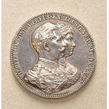 Prussia: silver marriage-jubilee-medal. Silver. Condition: II Preussen: Silberne