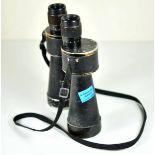 Kriegsmarine service binoculars. Aluminum body, leather strukture, black paint, body marked 7x 50