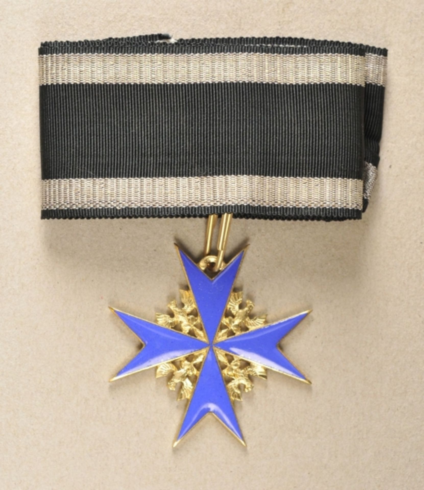 Prussia: Collerctors manifacture of the order Puor le mérite. Non-ferrous metal gilded and enameled, - Image 2 of 3
