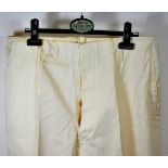 Kriegsmarine trousers. Fine white fabric, nearly unworn. Condition: I- Kriegsmarine Hose. Feines
