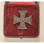 Braunschweig: War Merit Corss, 1st class, in case. Non-ferrous metal, on needle; in case. Condition: