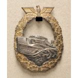 Speedboat war badge, 1st type. Gilded and silvered, saftey and versus hook are missing. Baquille-