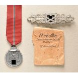Close Combat soliders decoration set. 1.) Close Combat Clasp, in silver, FLL marked; 2.) Eastern