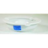 DAF-ashtray by KPM. White glazed china, marked KPM, Modell des Amtes Schönheit der Arbeit.