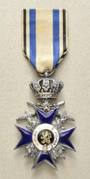 Opening: 350 EUR    0.1.) Collection Rick Lundström  Bavaria: Military Order of Merit, 4th class - Image 2 of 2