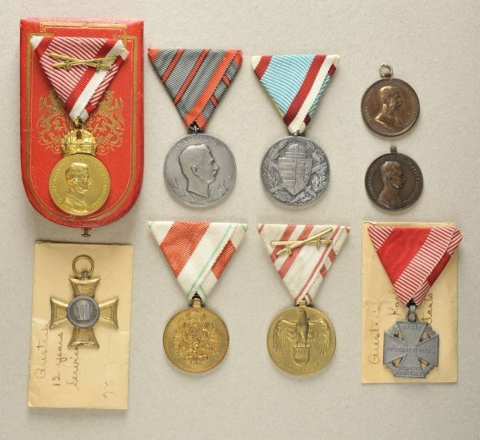 Opening: 100 EUR    0.1.) Collection Rick Lundström  Austria: Lot of 9 decorations.  Various, mostly