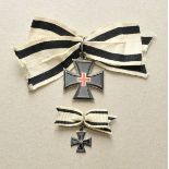 Opening: 750 EUR    1.1.) Imperial Germany (till 1933)  Prussia: Cross for women and vestal for