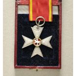 Braunschweig: Orden Heinrichs des Löwen, Kreuz 4. Klasse, im Etui.Korpus Silber, Medaillons Gold,