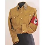 NSDAP: Diensthemd eines Leiters einer Ortsgruppe.Braunes SA-Diensthemd, im Kragen gestempelt