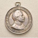 Medaille "Königs-Preisschiessen - 2. Schles. Jäger Bataillon No 6."Silber.Zustand: IIAufrufpreis: