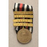 Preussen: Kriegsdenkmünze 1870/71, in Bronze.Bronze, am Bande; Spangen: GRAVELOTTE-ST.PRIVAT,