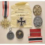 Nachlass eines Aufklärer-Offiziers.1.) Eisernes Kreuz, 1939, 1.Klasse; 2.) Verwundetenabzeichen,