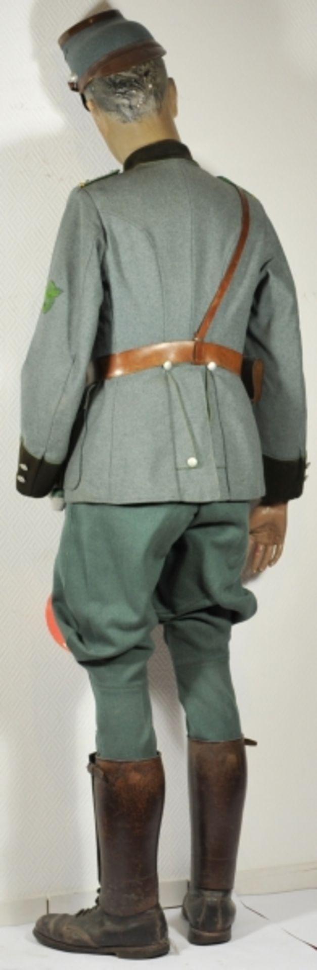 Uniformensemble eines Oberwachtmeister der Gendarmerie.Feldbluse mit vernähtem Band zum KVK II. - Image 3 of 3