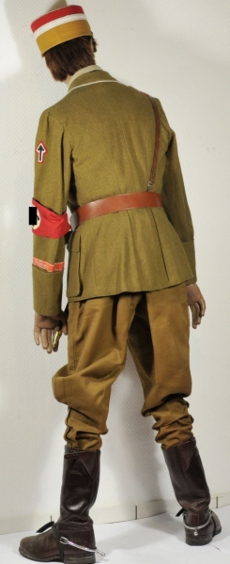 Uniformensemble eines SA-Oberführers im Stab der Obersten SA-Führer.Originale SA-Dienstjacke mit - Image 2 of 2