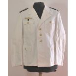 Kriegsmarine: Weiße Jacke für einen Stabsobermaschinisten.Dienstjacket mit offenem Kragen, weißes